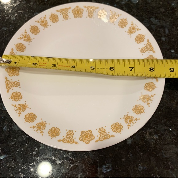 Vintage Corelle butterfly gold lunch plates set of 4 luncheon salad dishes 8.5” - Picture 4 of 6